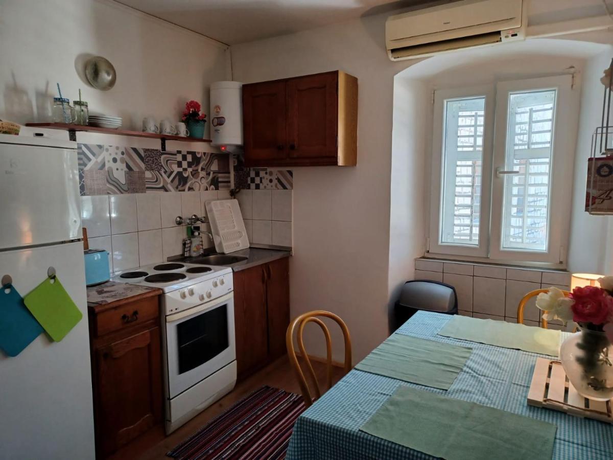 Apartment Fish Market سبليت المظهر الخارجي الصورة